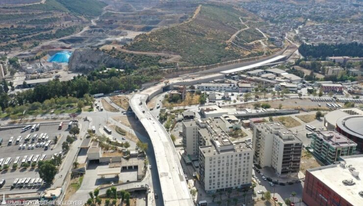 İzmir Büyükşehir Belediyesi bir yılda 3,6 milyar liralık yatırım yaptı