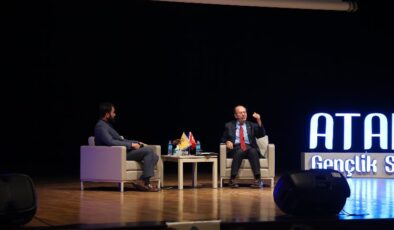 Lise Medeniyet Akademisi’nde Yusuf Kaplan zamanı