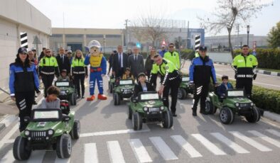 Depremzede çocuklara Manisa’da trafik eğitimi