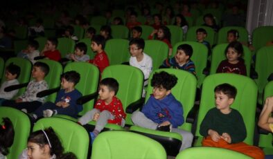 Nevşehir Şehir Tiyatrosu ‘Pinokyo’ ile sahnede