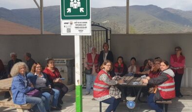 Bursa Gemlik’te CHP’liler sahada