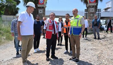 Başkan Böcek Cırnık Köprüsü’nde çalışmaları inceledi