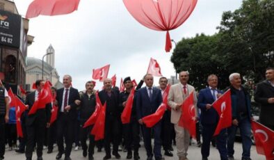 Bursa İnegöl’de 19 Mayıs coşkusu sokaklara taştı