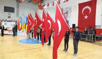 Dilovası’nda 19 Mayıs coşkusu