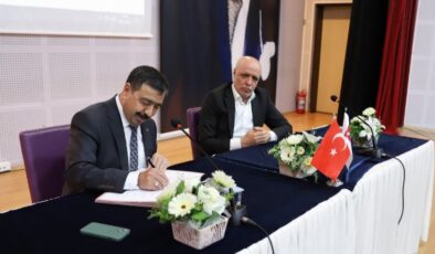 Kamu Çerçeve Protokolü’nün ilk sözleşmesi İKÇÜ’den