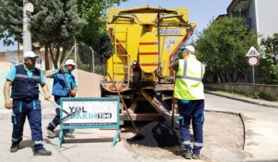Kocaeli’nin Yol Bakım Timi her yere yetişiyor