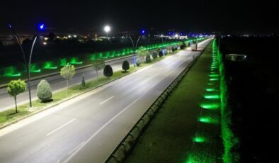 Manisa çevre yolu ışıl ışıl oldu