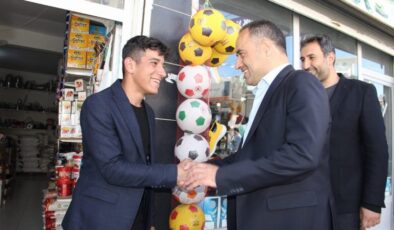 Muhammed Adak halkla buluştu