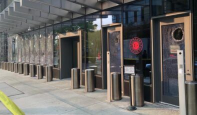 New York Başkonsolosluğu’na saldırı!