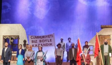 Şehir Tiyatrosu İstanbul’dan ödülle döndü