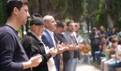 Şehit Başkan Cüneyt Yıldız özlemle anıldı