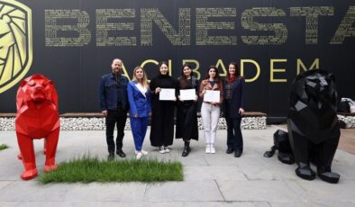 Üniversiteliler inşaat atıklarını sanat eserine dönüştürdü