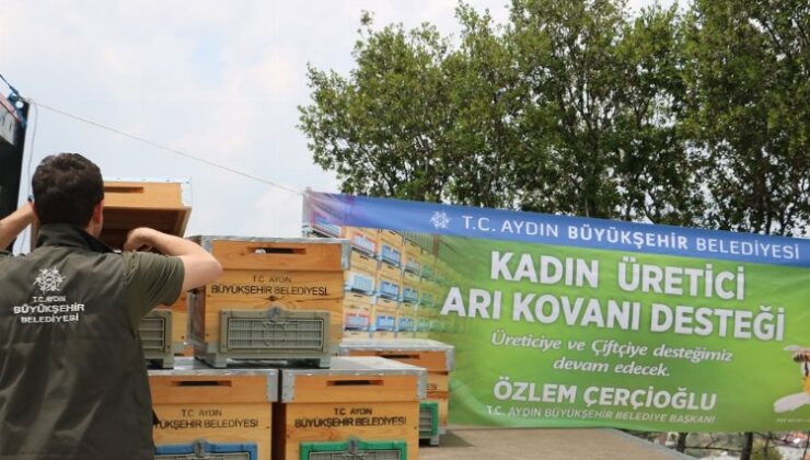 Aydın Büyükşehir’den kadın arıcılara kovan desteği