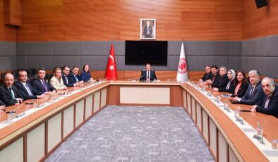 Babacan, milletvekilleriyle TBMM’de toplandı