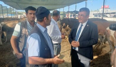 Konya Milletvekili Ekici’ye kurban pazarında dert yandılar
