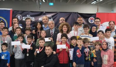 Kütahya’da Satranç Turnuvası’nda ödüller sahiplerini buldu