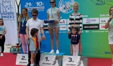 Manisalı atletler Çeşme’de kürsü yaptı