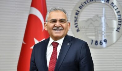 Memduh Büyükkılıç adaylara LGS için başarı diledi