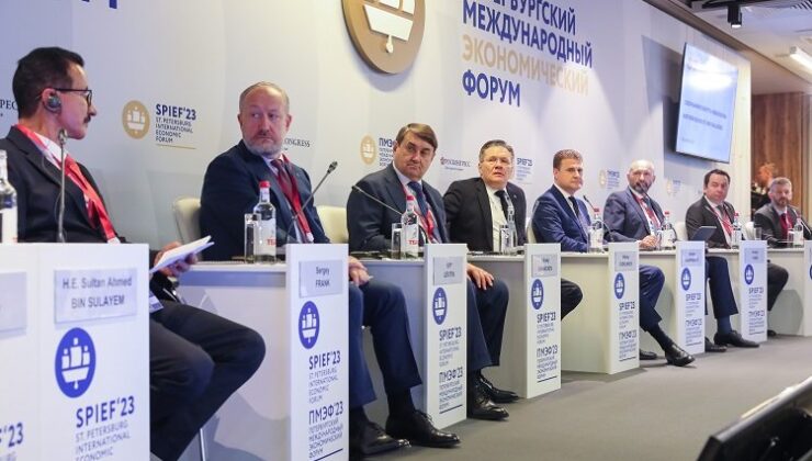 St. Petersburg Uluslararası Ekonomi Forumu başladı