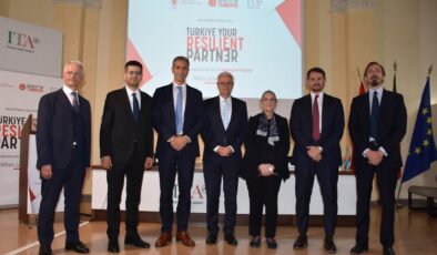 ‘Türkiye Yüzyılı’ yatırım resepsiyonu Milano’da gerçekleştirildi