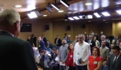Bakan Yaşar Güler’den gazetecilere sürpriz