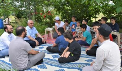 Bilecik’te hafızlar Pazaryeri’nde motive kampında