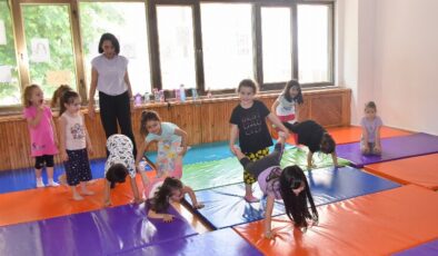 Bozüyük’te ‘yaz spor’ cimnastikle başladı