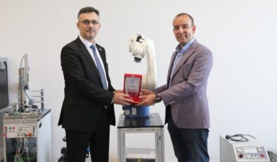 BTÜ’ye önemli robotik hibe