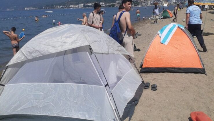 Bursa Büyükşehir Zabıtası’ndan çadır operasyonu