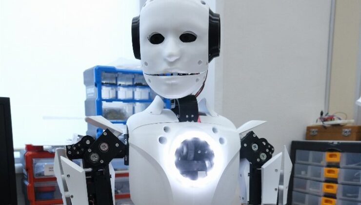Bursalı firma insansı robotla ses getirecek