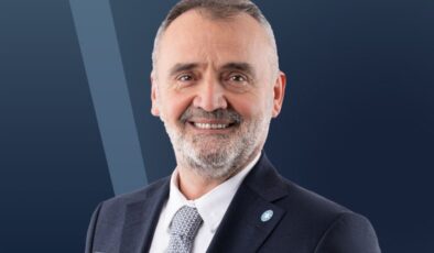 İYİ Partili Milletvekili Akalın, Bakan Özhaseki’ye ‘kamu binalarını’ sordu