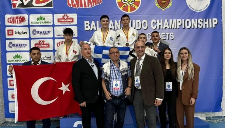 Kağıtspor, Avrupa’nın her kulvarında şampiyon