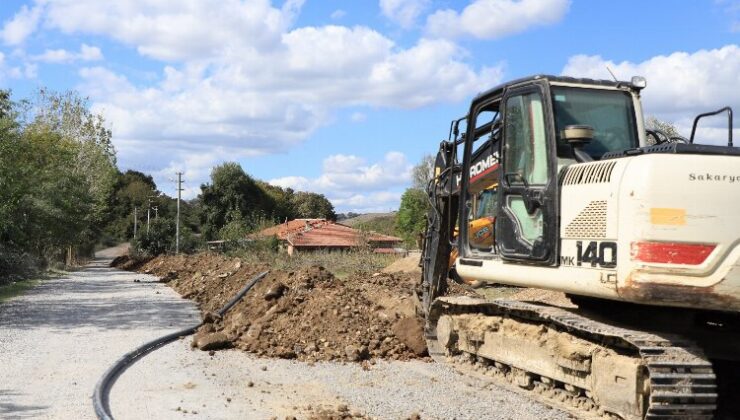 Kaynarca Uzunalan’a Sakarya Büyükşehir’den yeni su hattı