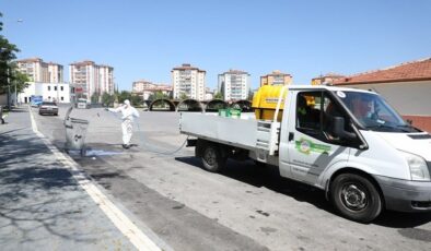Kayseri Melikgazi’de mahallere ilaçlama