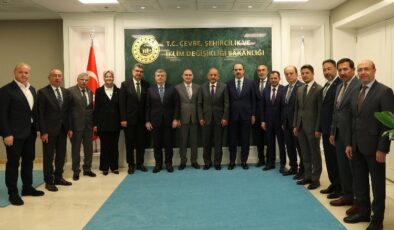 Konya’dan Bakan Özhaseki’ye nezaket