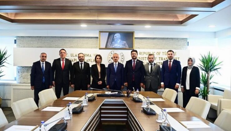 Mehmet Savran’dan Bakan Uraloğlu’na ziyaret