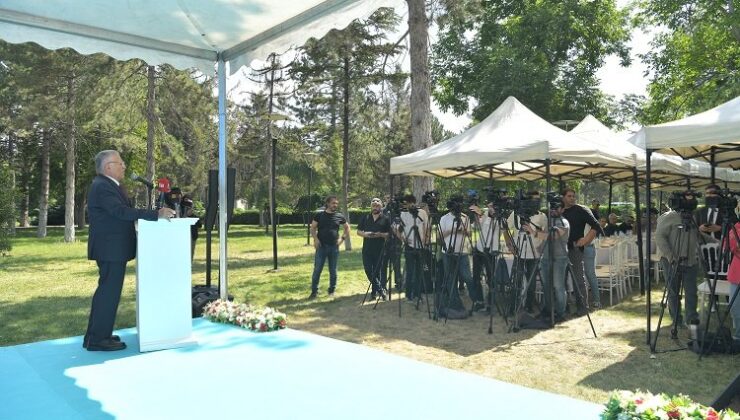 Memduh Büyükkılıç Ankara ziyaretini değerlendirdi