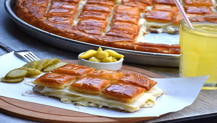 Lezzetin Anahtarını Sunuyoruz Toptan Börek
